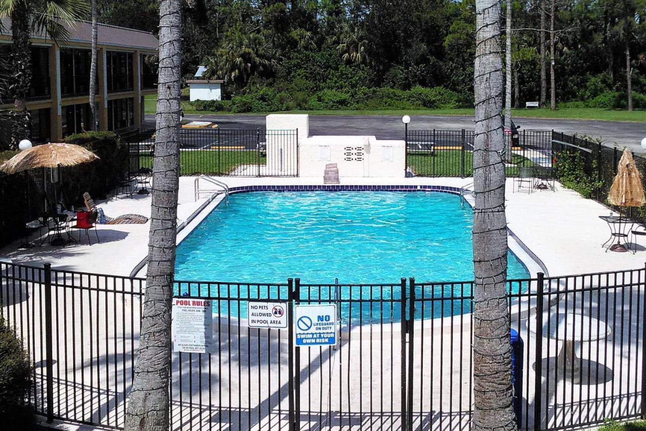 Econo Lodge Ormond Beach Bagian luar foto