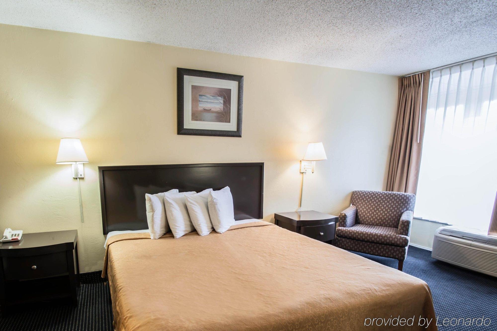 Econo Lodge Ormond Beach Bagian luar foto
