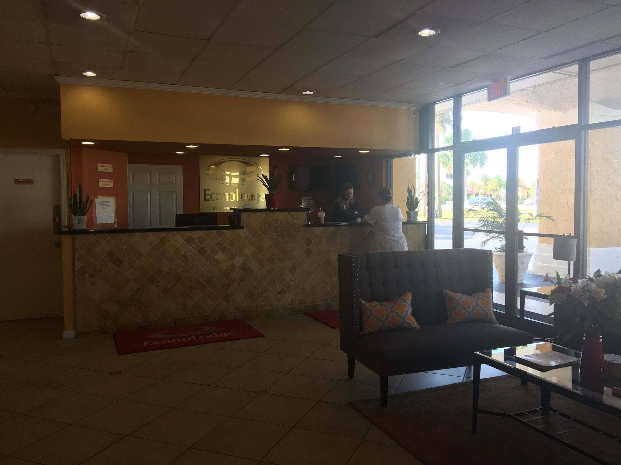 Econo Lodge Ormond Beach Bagian luar foto